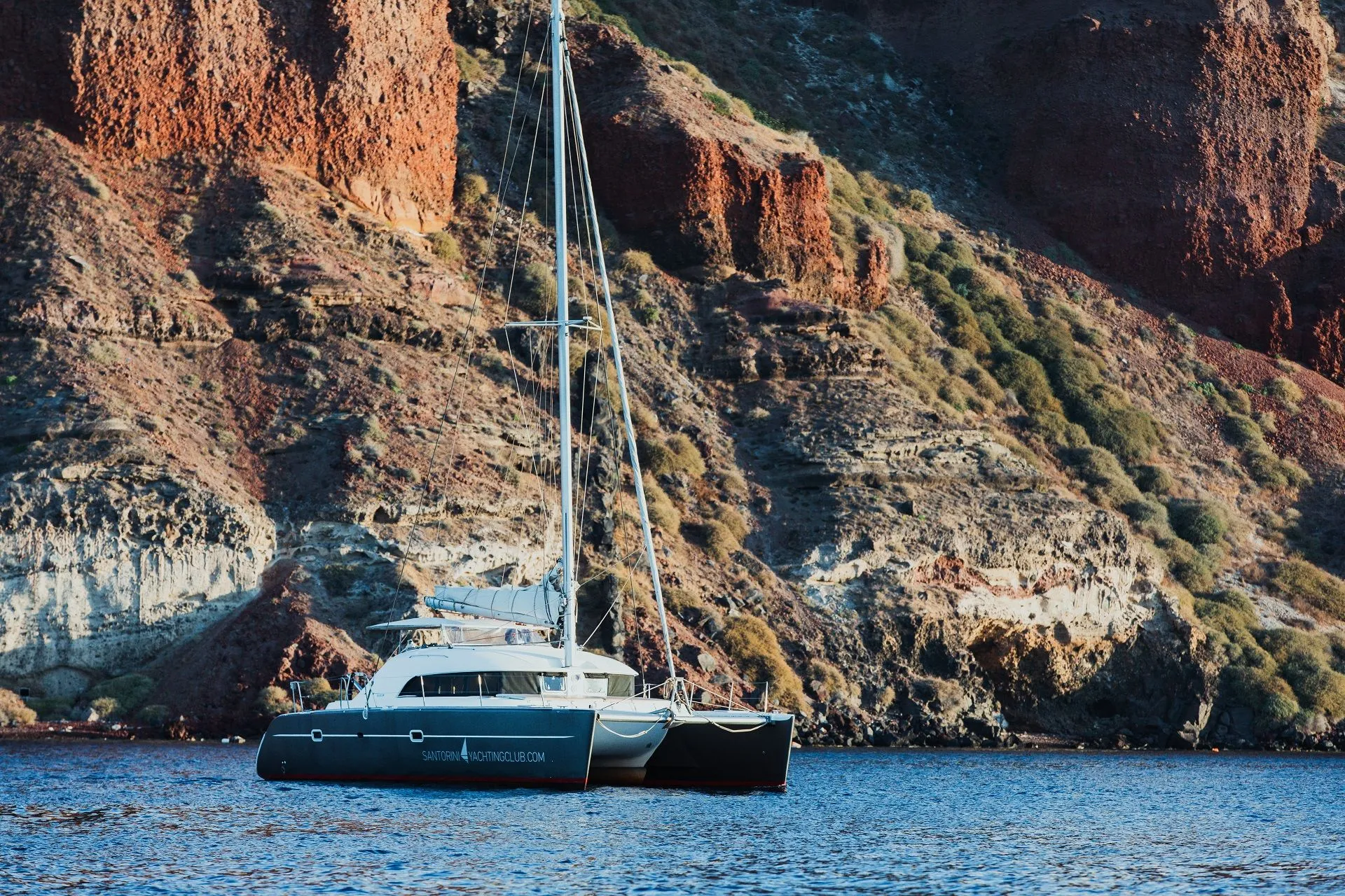 Charter a 11.55m Boat in Theologos