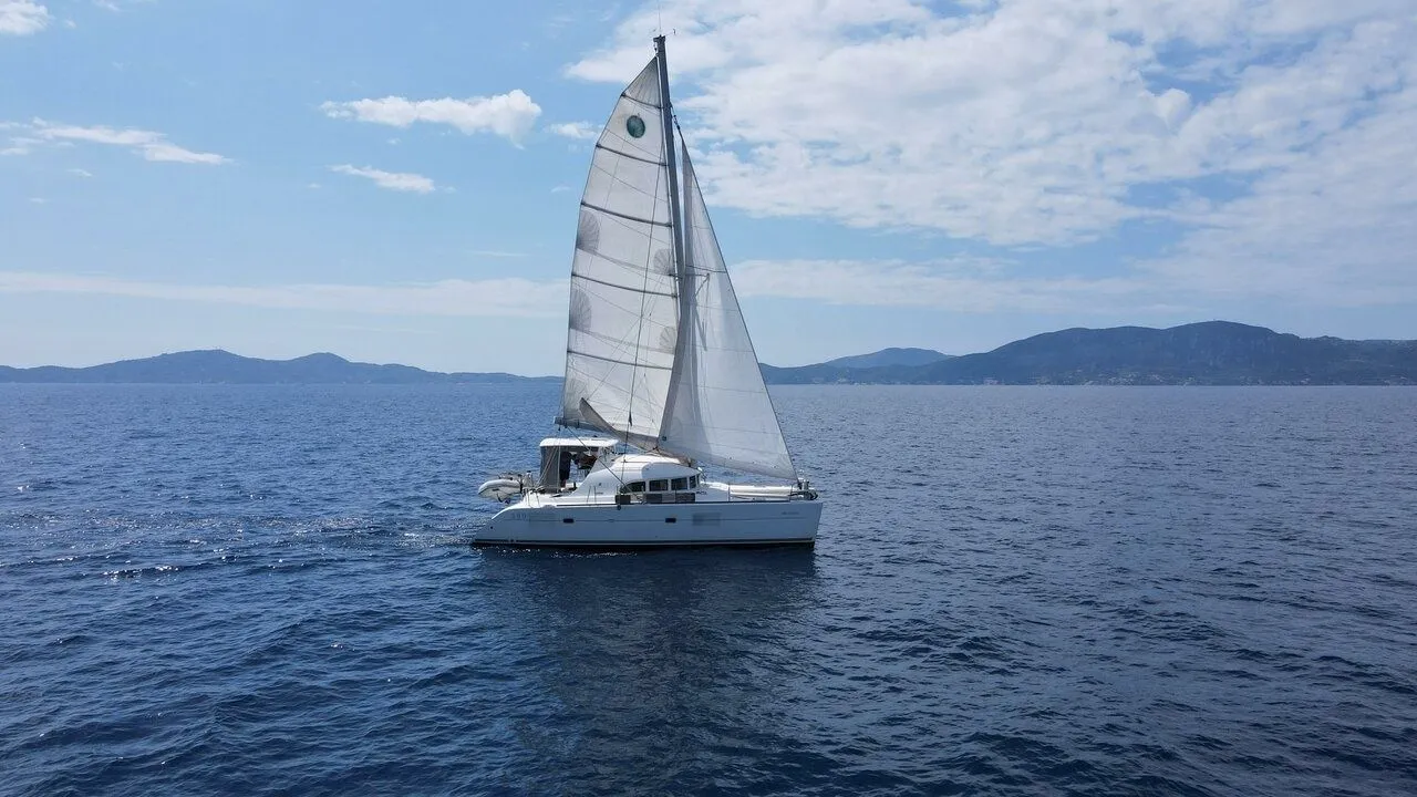 Explore Punat on a 11.55m Rental Catamaran Lagoon 380 S2