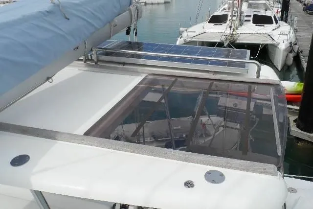 Charter a 11.55m Catamaran Lagoon 380 S2 in Bophut