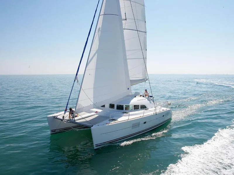 Charter a 11.55m 4 Cabin Catamaran in Mahón
