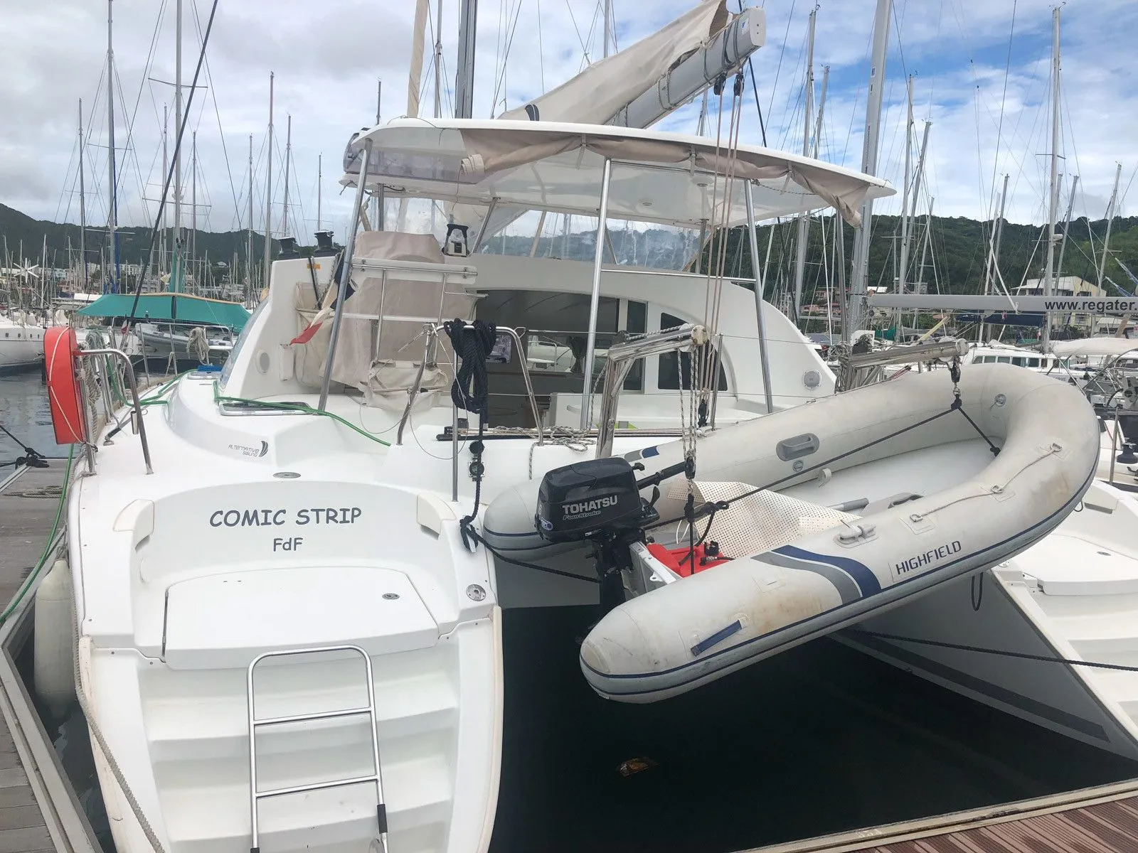 Explore Quiberon on a 11.55m Rental Boat