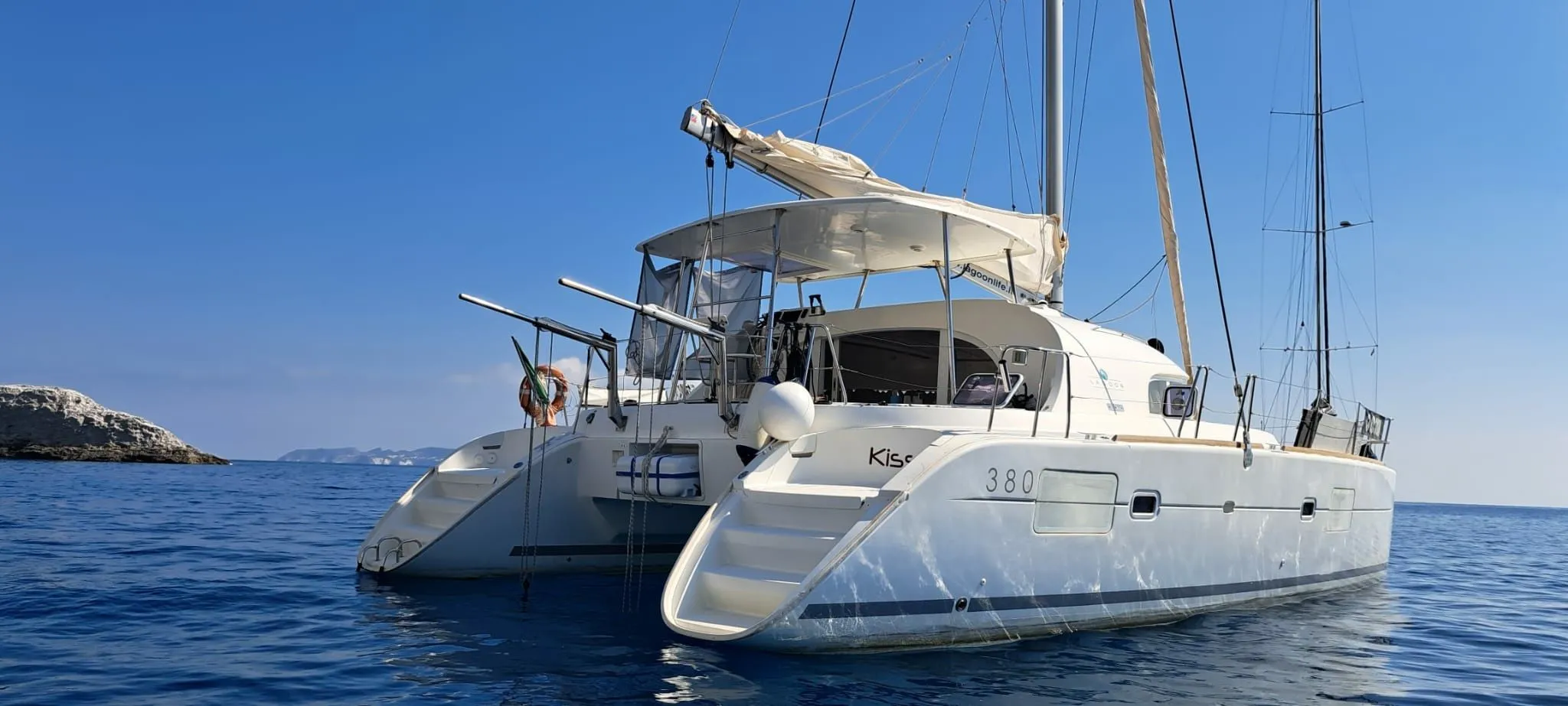 Kiss Charter Boat