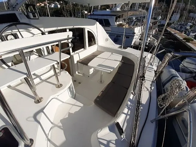 Kiss Charter Boat