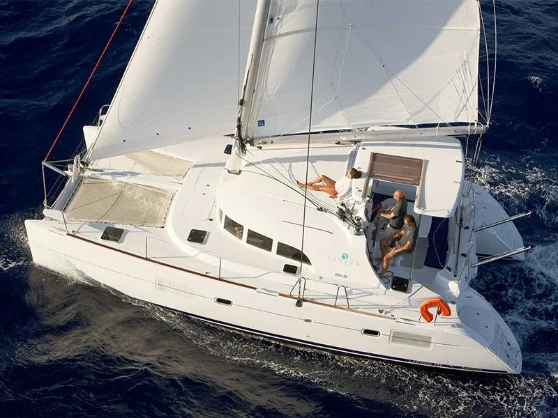 Charter a 11.55m Lagoon 380 S2 in Šibenik