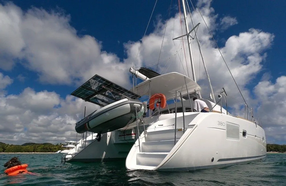 Rent a 11.56m Catamaran Lagoon 380 S2 in Papeete