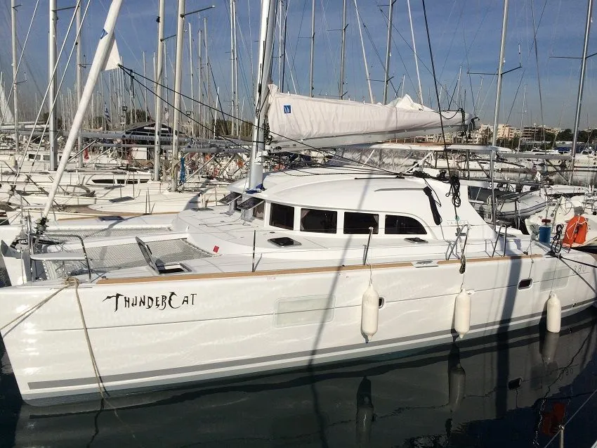Charter a 11.55m Boat in Lavrion