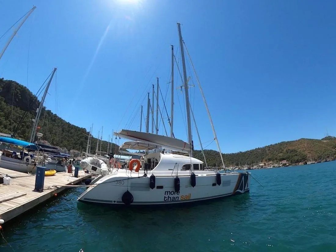 Boot - Charter a 11.55m Catamaran in Fethiye
