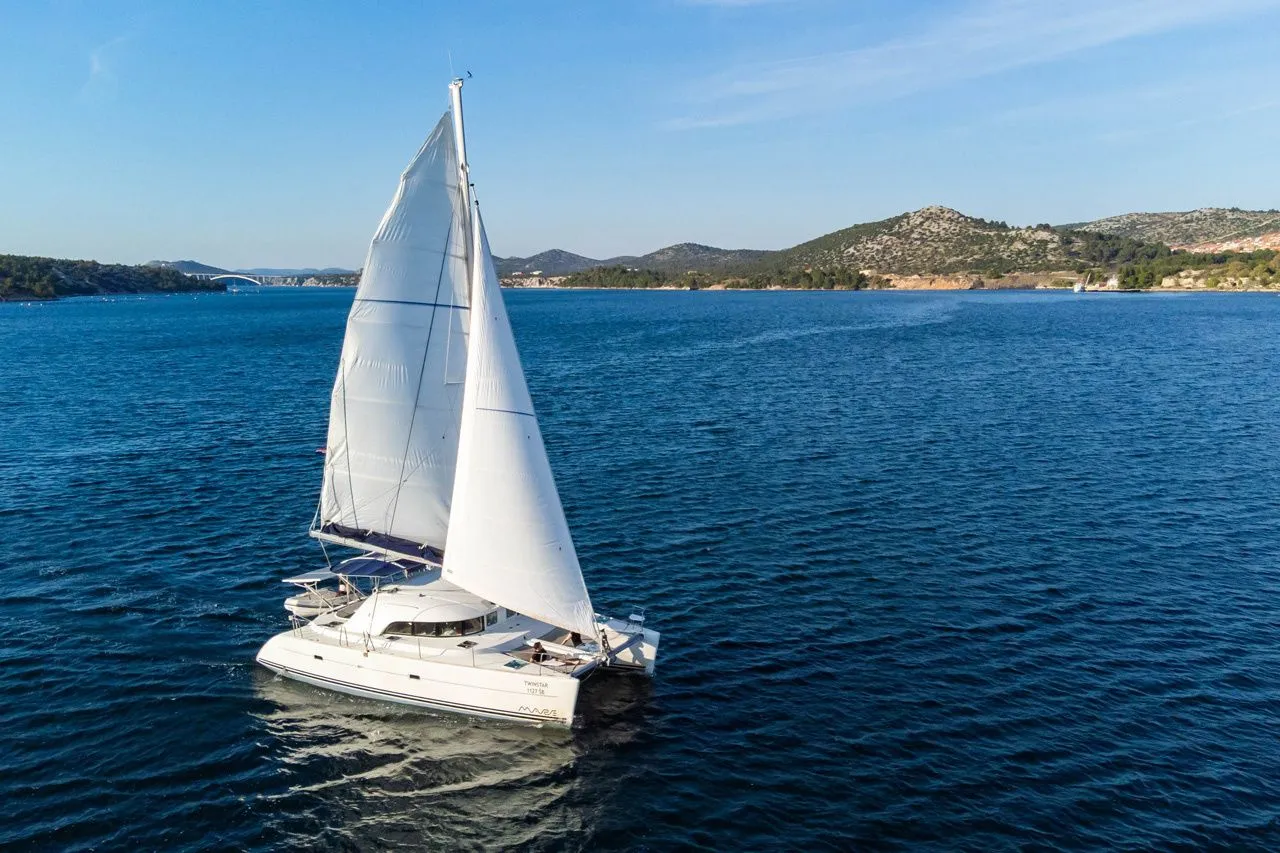 11.55m Pula Catamaran Lagoon 380 Hire
