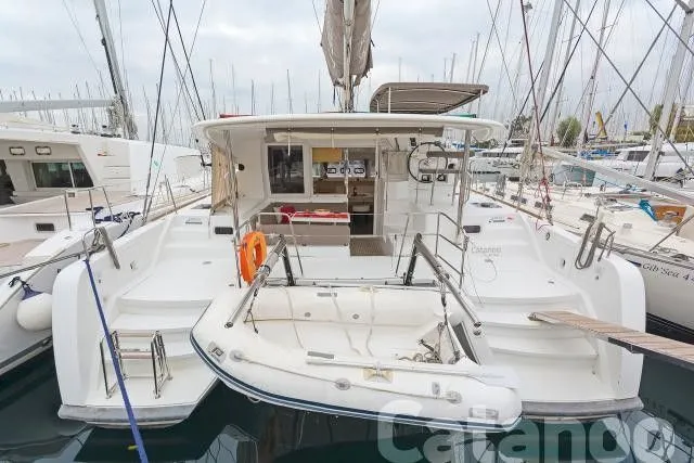 Charter a 11.74m Boat in Kos Town