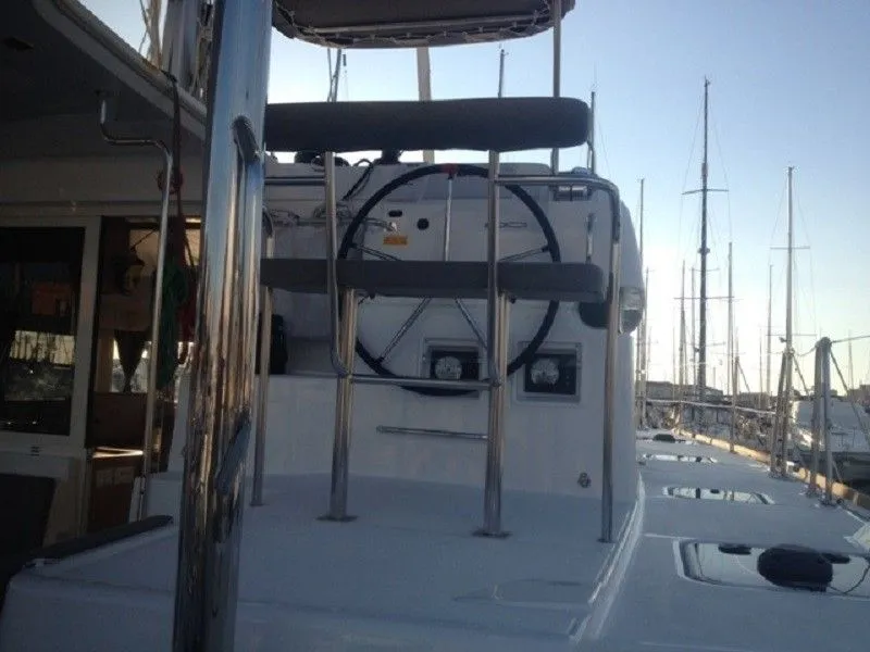 Чартер Kallisti - 5