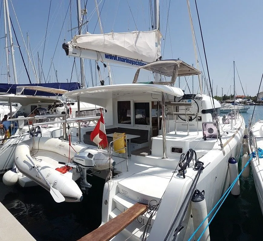 Tortola Charter Boat