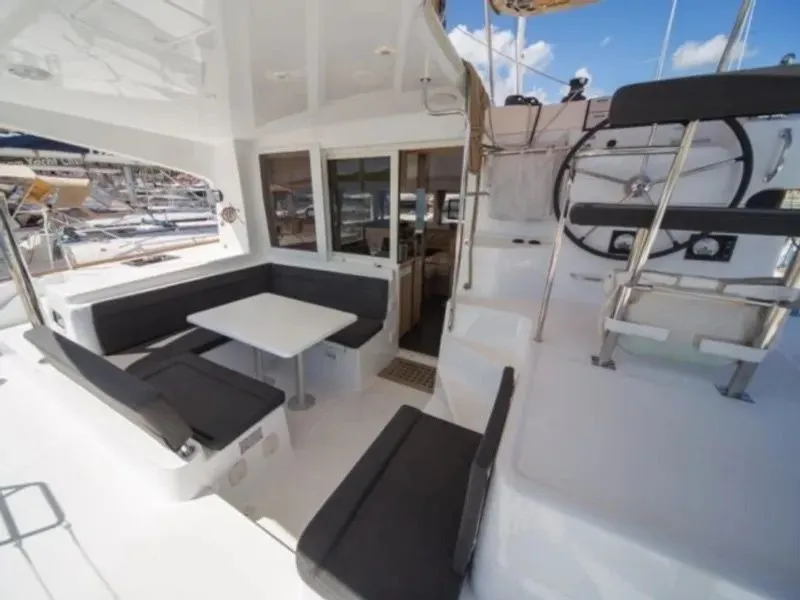 Charter a 11.74m Catamaran in Ta Xbiex