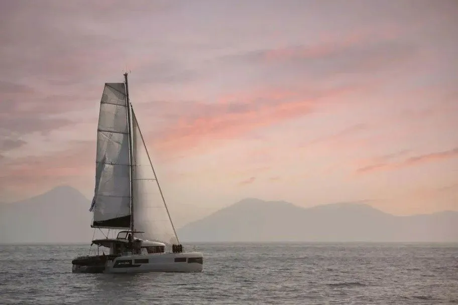 Charter a 11.74m Lagoon 40 in Bodrum