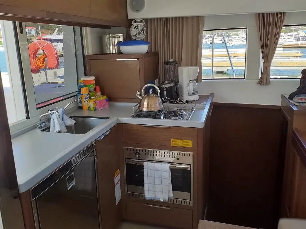 CloudWalker Charter Boat - 5