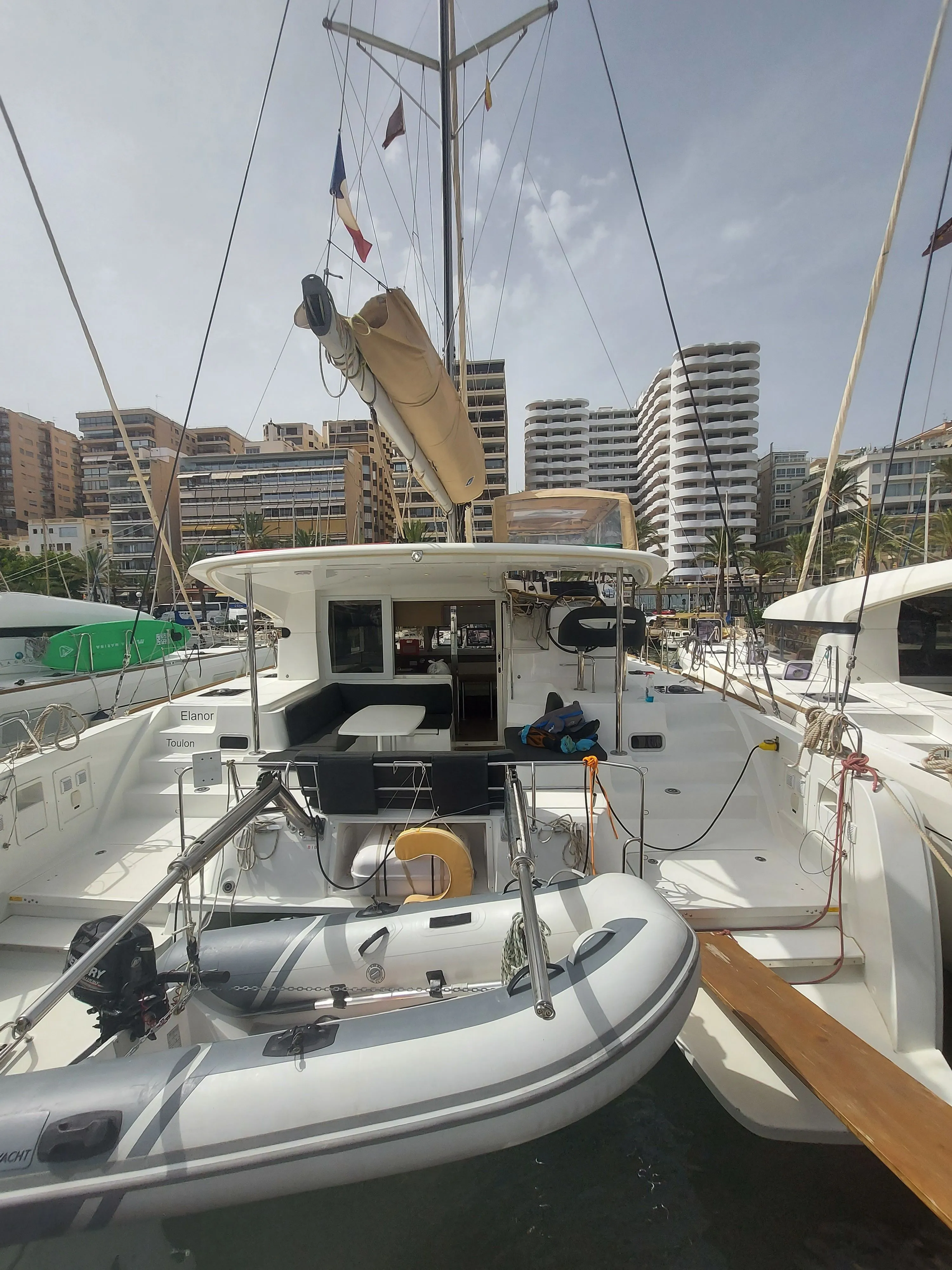 Elanor Charter Boat