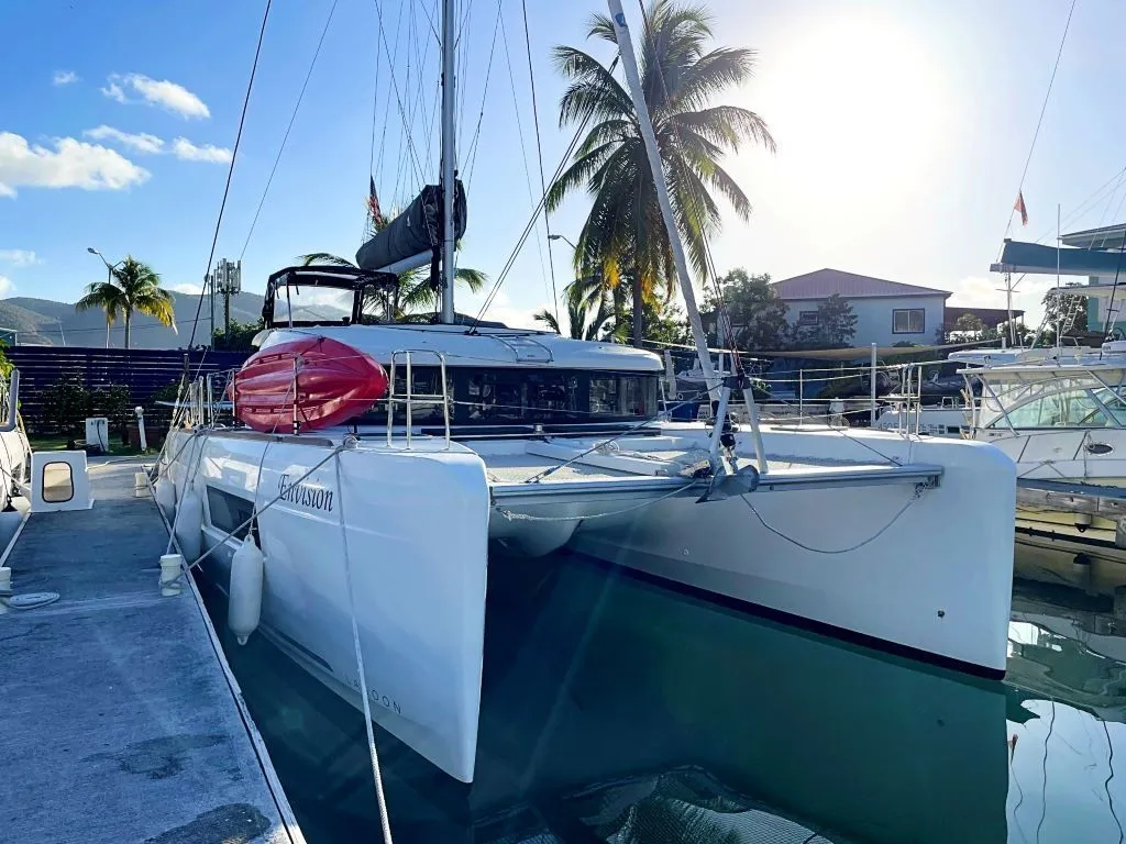 Boot - Rent a 11.74m Lagoon 40 in Tortola
