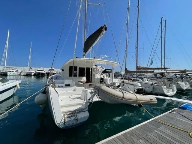 Boat - Explore Capo d'Orlando on a 11.74m Rental Catamaran Lagoon 40