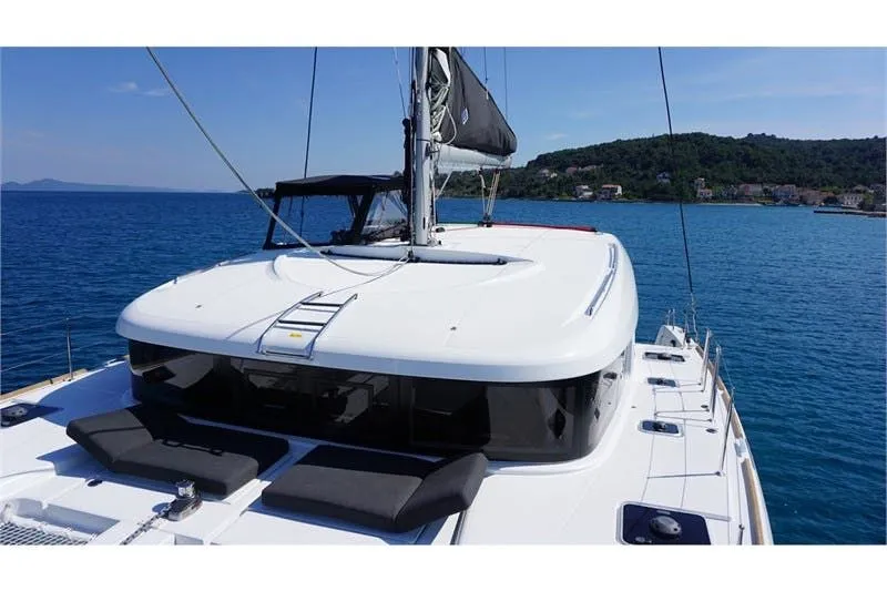 No Name Charter Boat