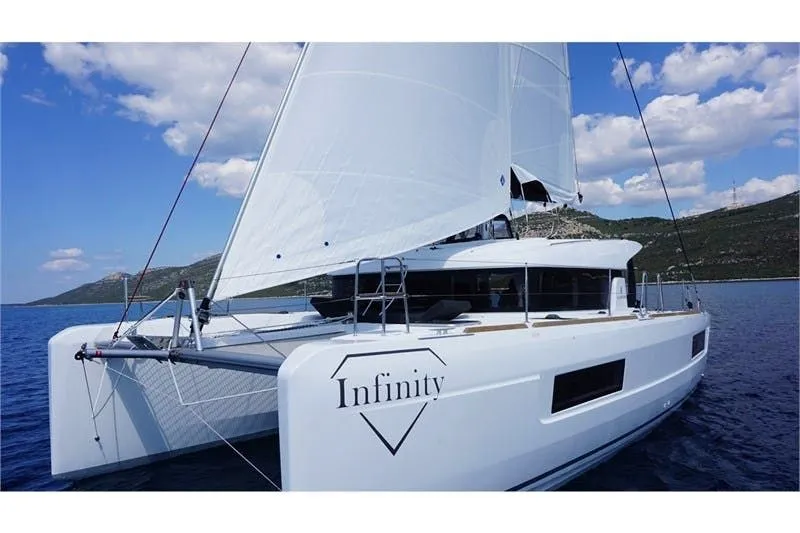 Charter a 11.74m 4 Cabin Catamaran in Zadar