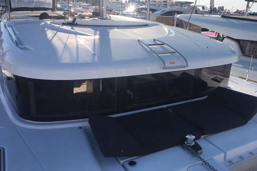 Milu 2.0 Charter Boat