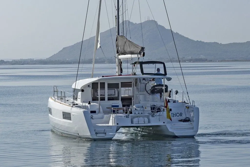 Rent a 11.73m 4 Cabin Catamaran in Port de Pollensa