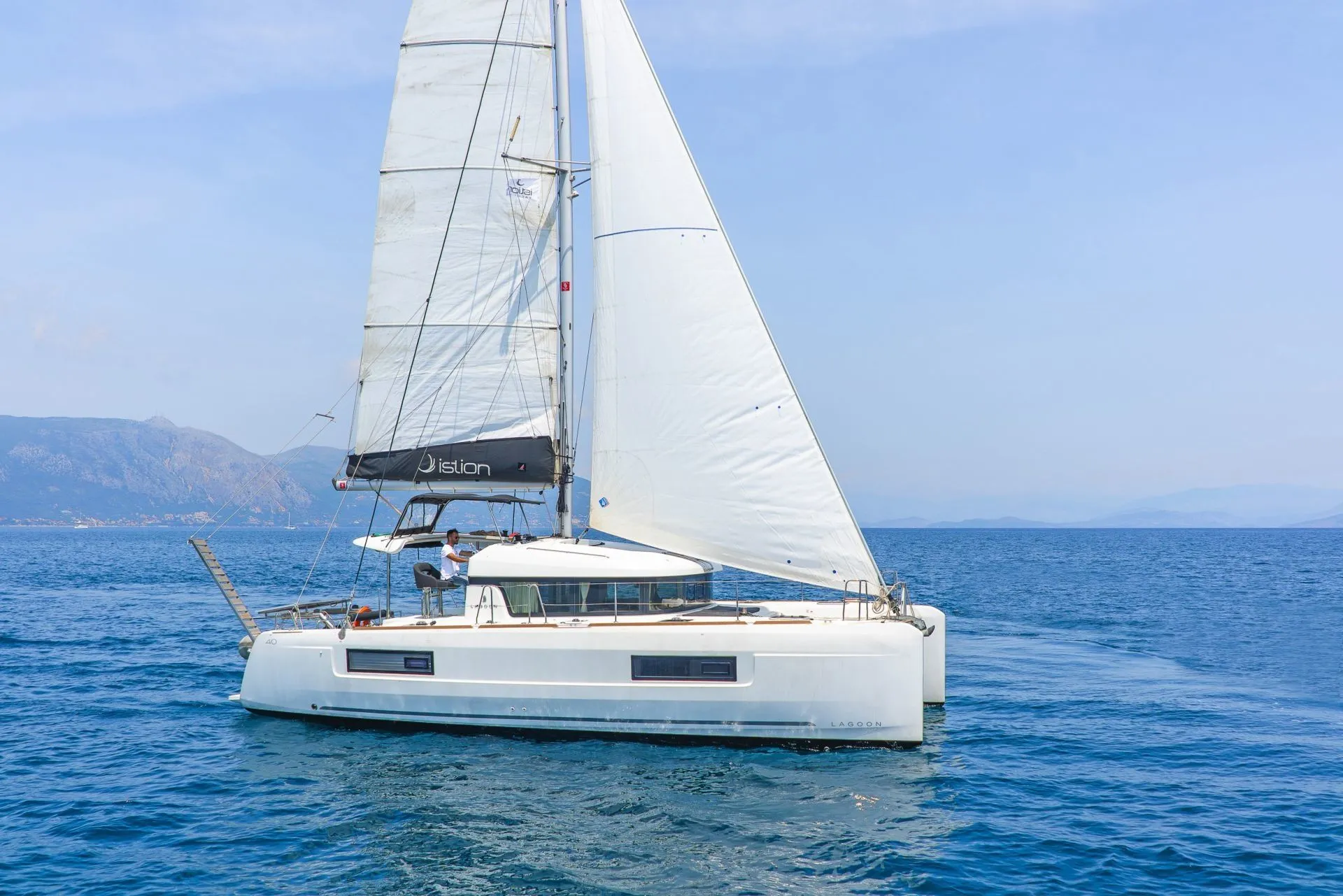 Explore Gouvia on a 11.74m Rental Boat