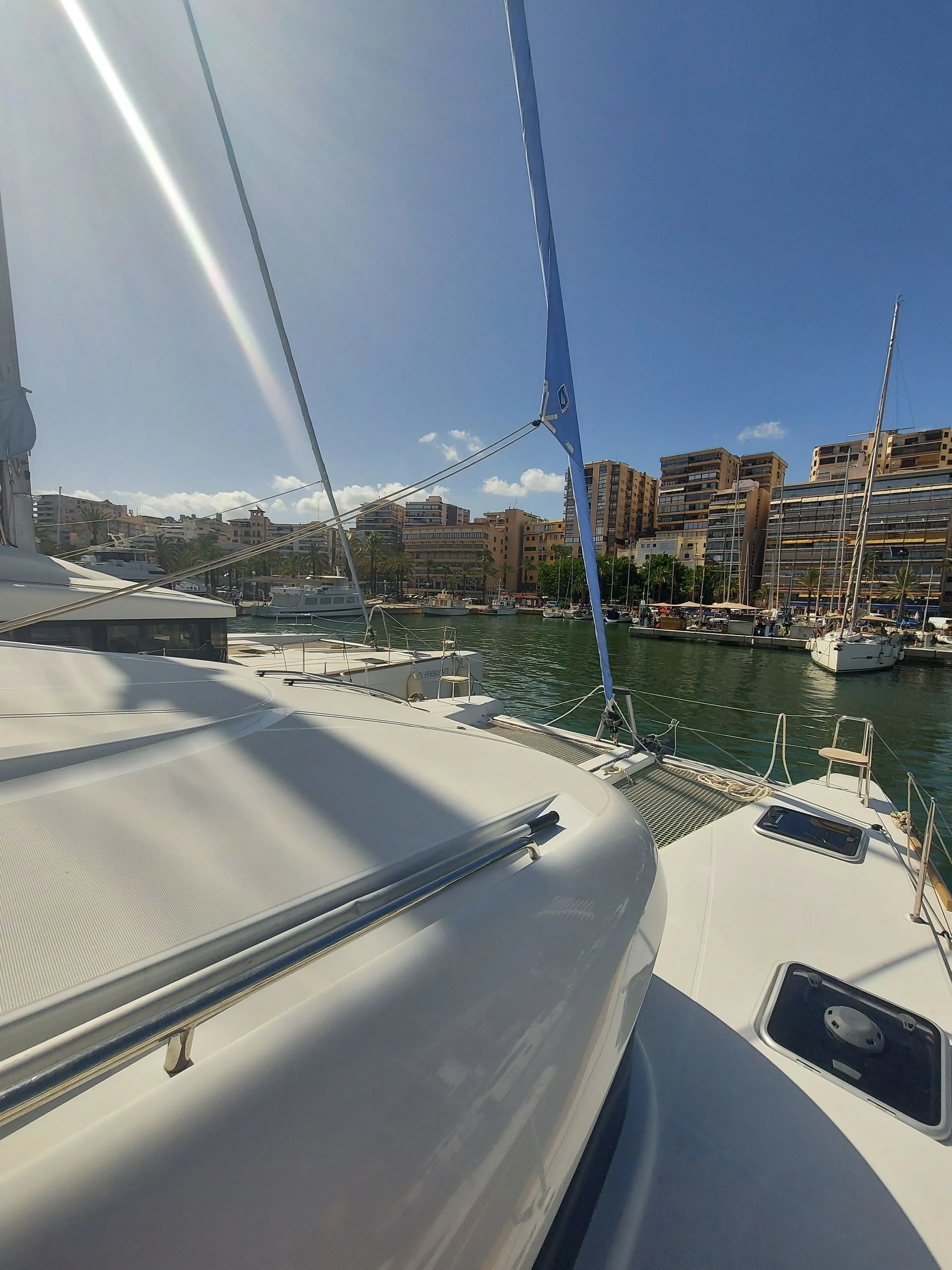 Charter a 11.74m Catamaran Lagoon 40 in Dubrovnik