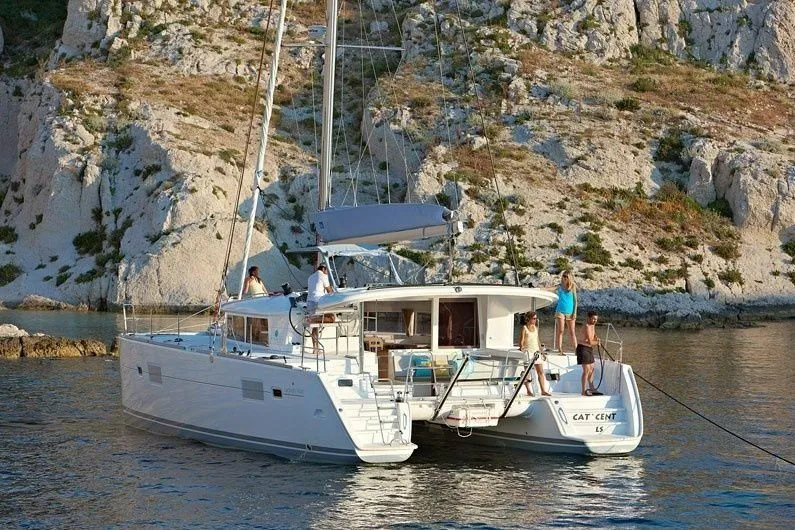 Catazur Mietboot - 3