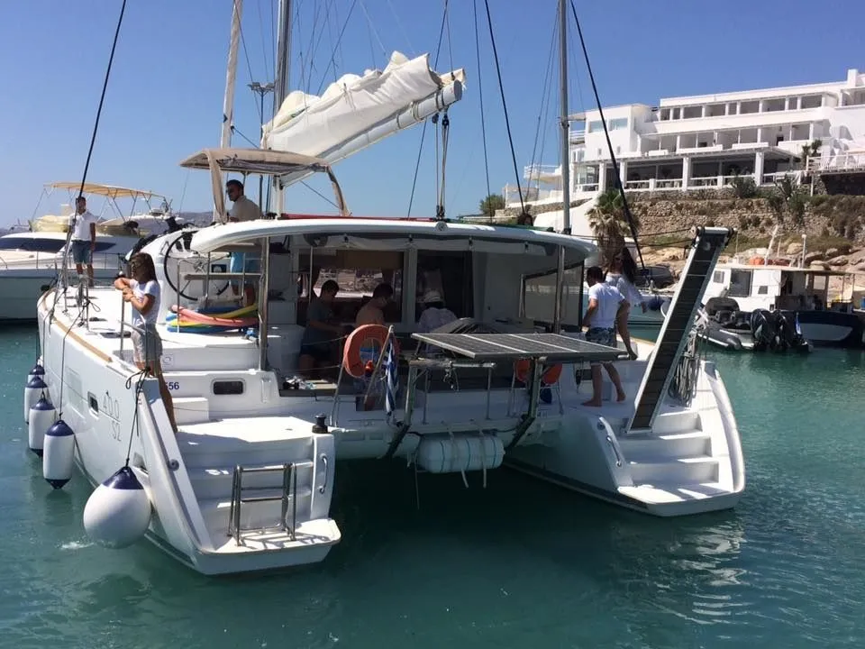 Anezo Charter Boat