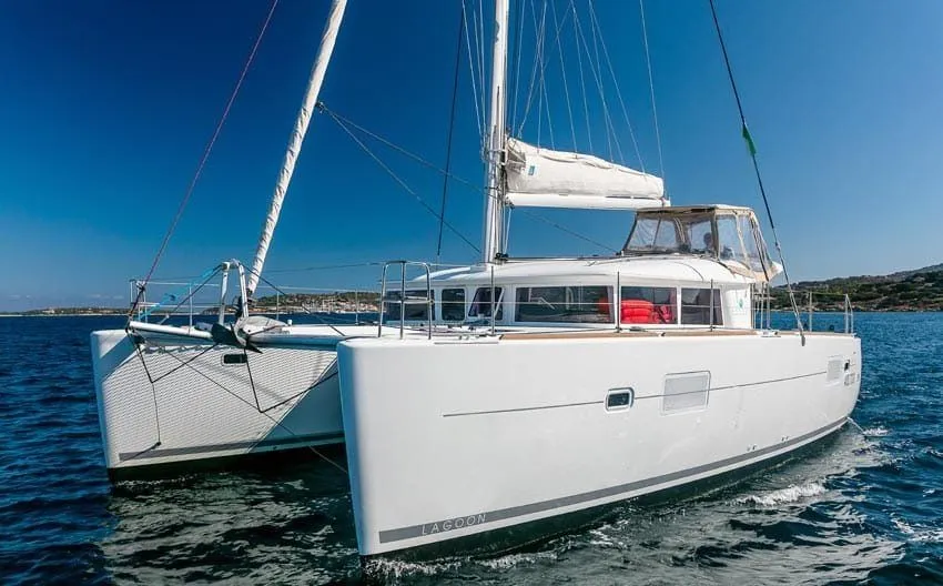 Explore Isla Canela on a 11.94m Rental Catamaran Lagoon 400