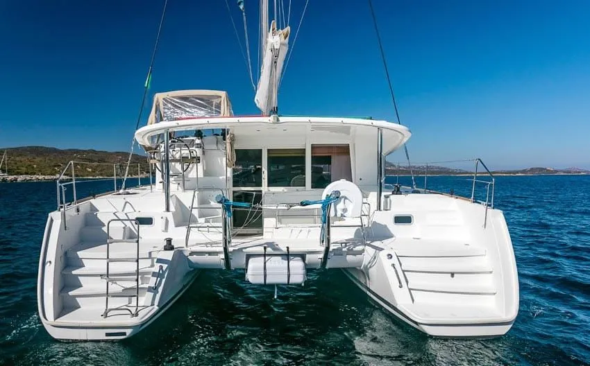 Explore Isla Canela on a 11.94m Rental Catamaran Lagoon 400