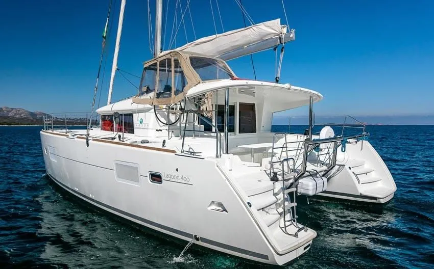 Arianna Charter Boat
