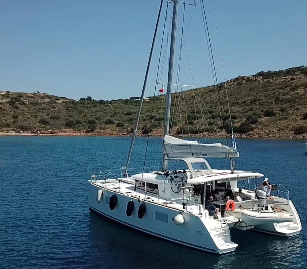 Aurora Charter Boat - 5