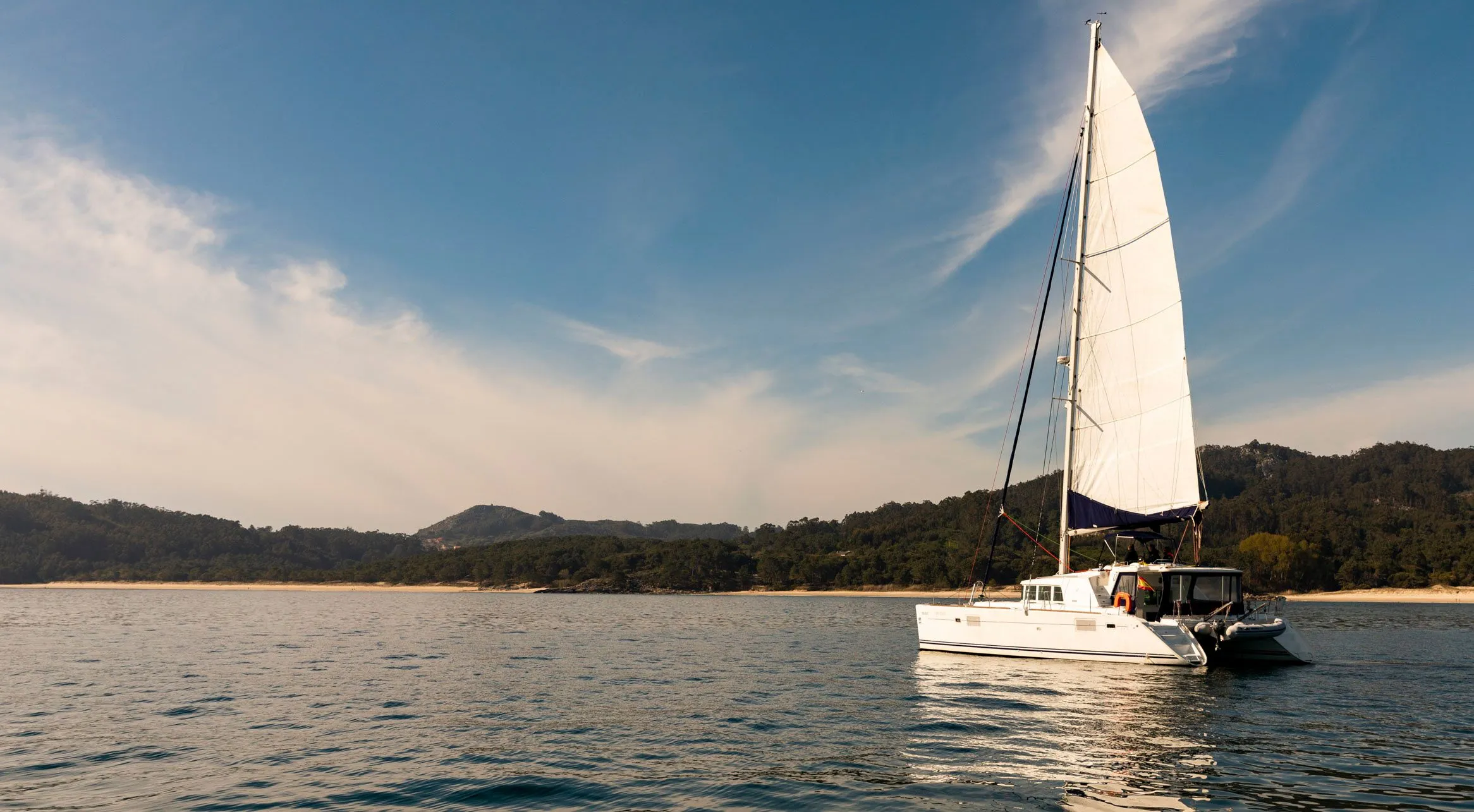 13.61m Vigo Lagoon lagoon-440 Catamaran Hire