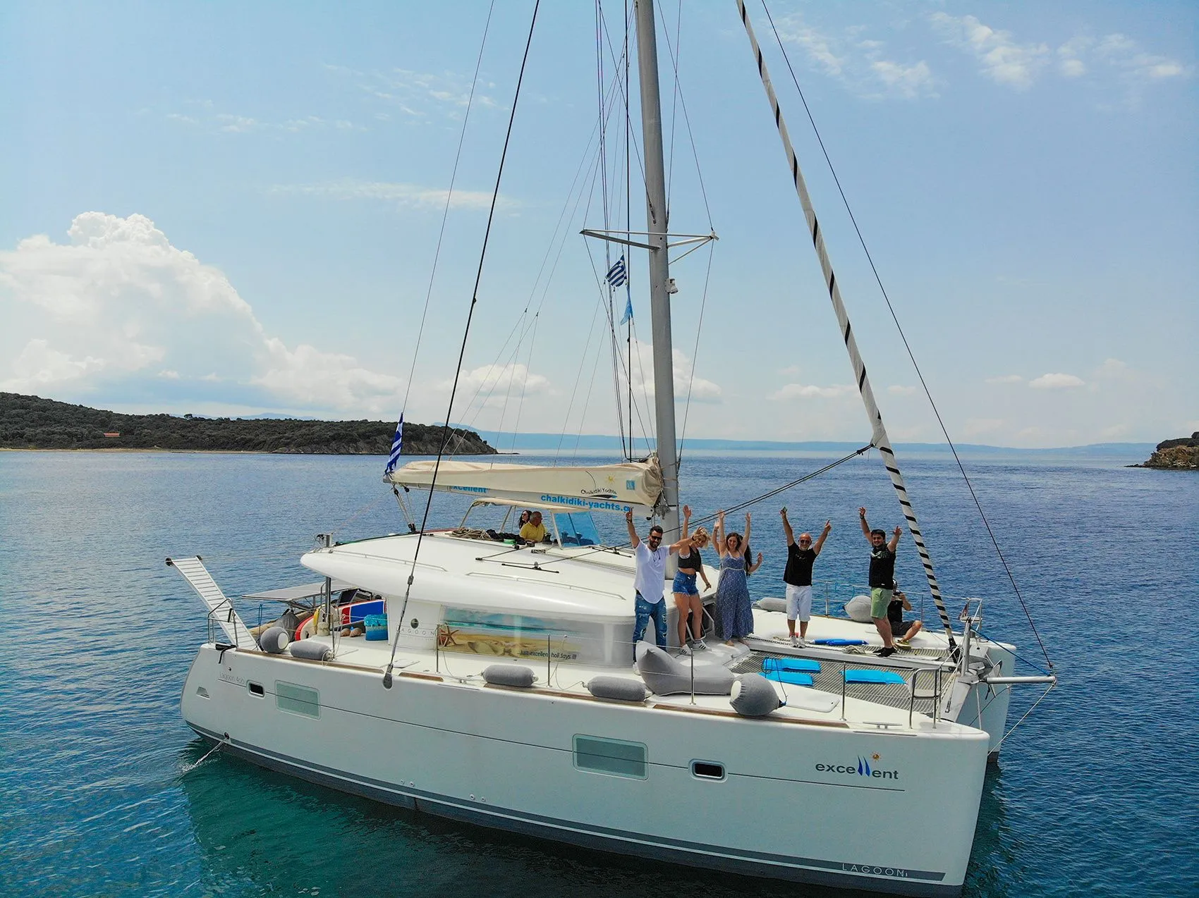 Charter a 11.97m Catamaran in Nikiti