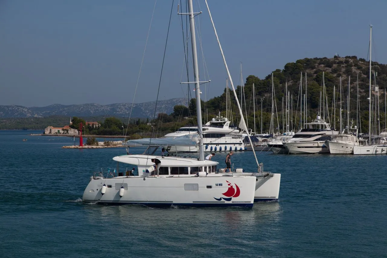 11.97m Murter Catamaran Hire