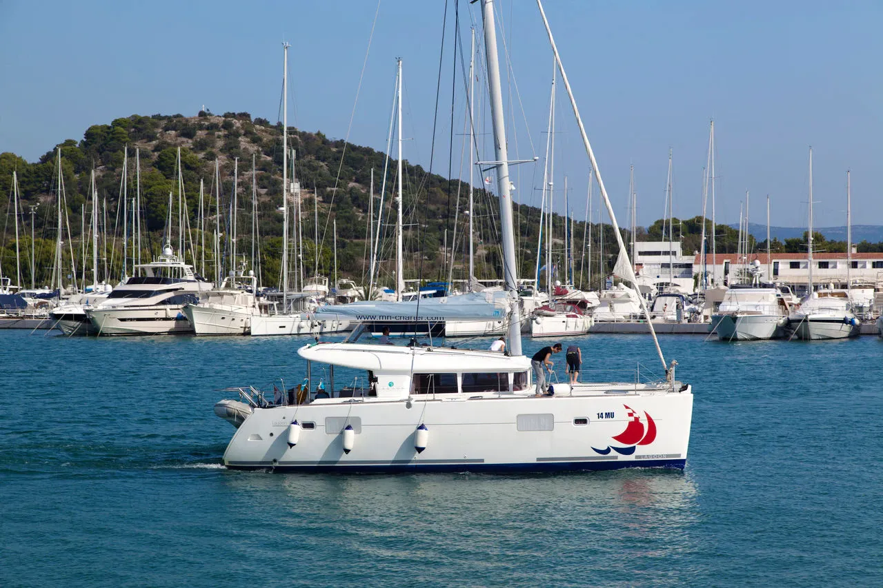 11.97m Murter Catamaran Hire