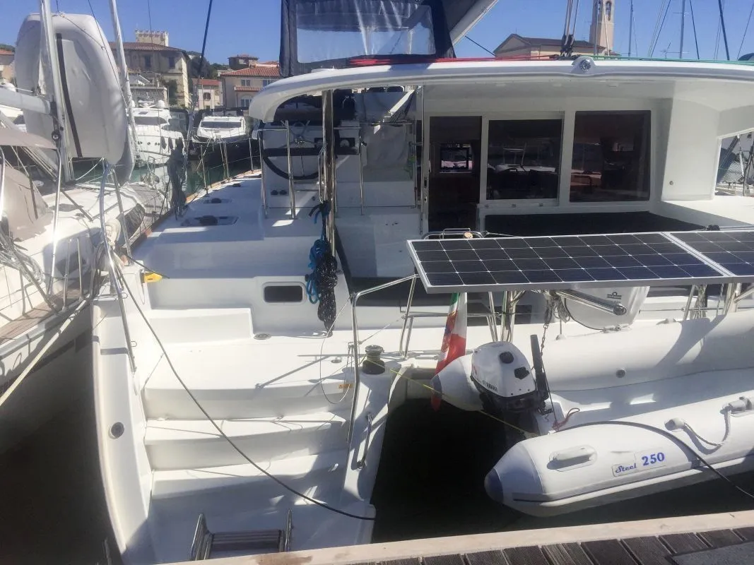 Aragorn 3 Charterboot - 4