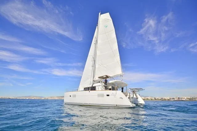Callisto Charterboot - 3