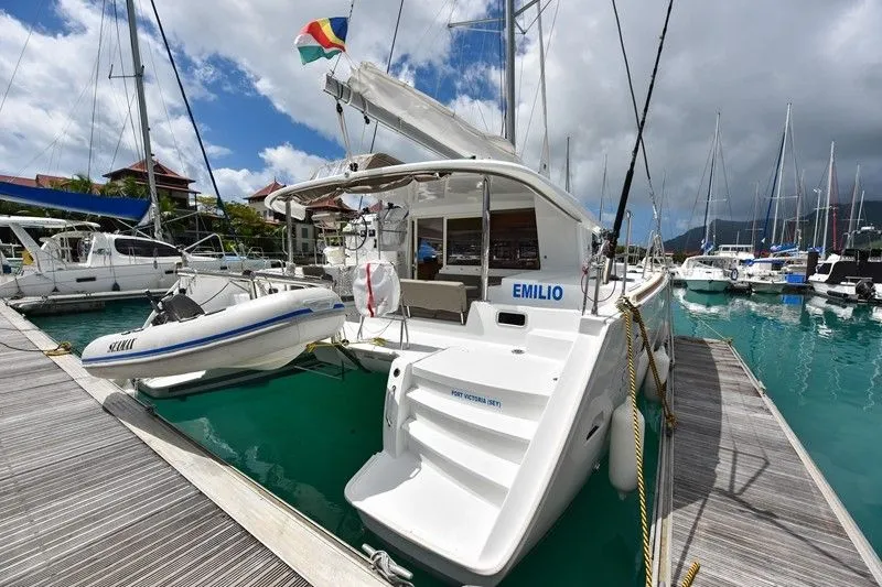 Emilio Charterboot - 3