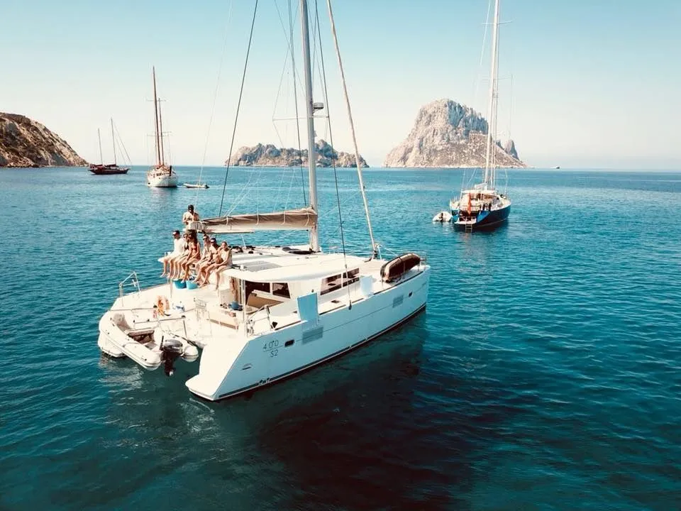 Rent a 11.97m Catamaran in Sant Carles de la Rapita