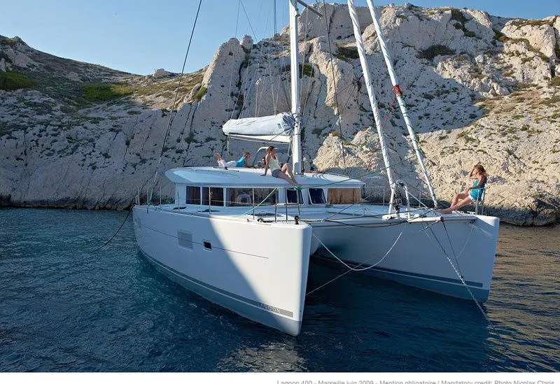 Explore Papeete on a 12m Lagoon 400 S2 Catamaran Rental