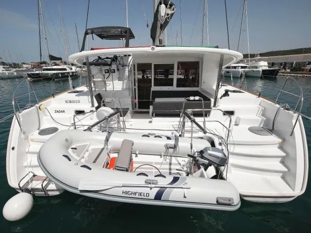 11.97m Sukosan 6 Cabin Catamaran Hire