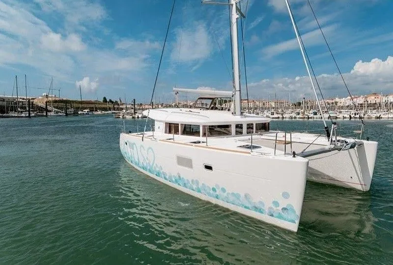 Explore Dubrovnik on a 11.97m 6 Cabin Catamaran Rental