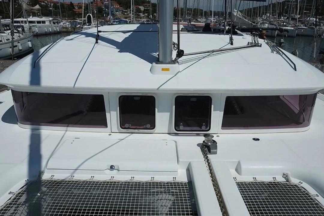 Yolamare Charter Boat