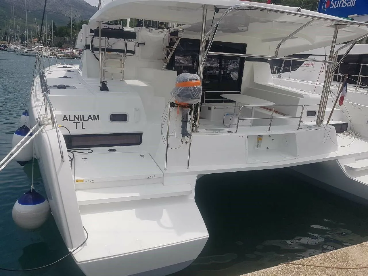Rent a 12.8m Catamaran in Zaton