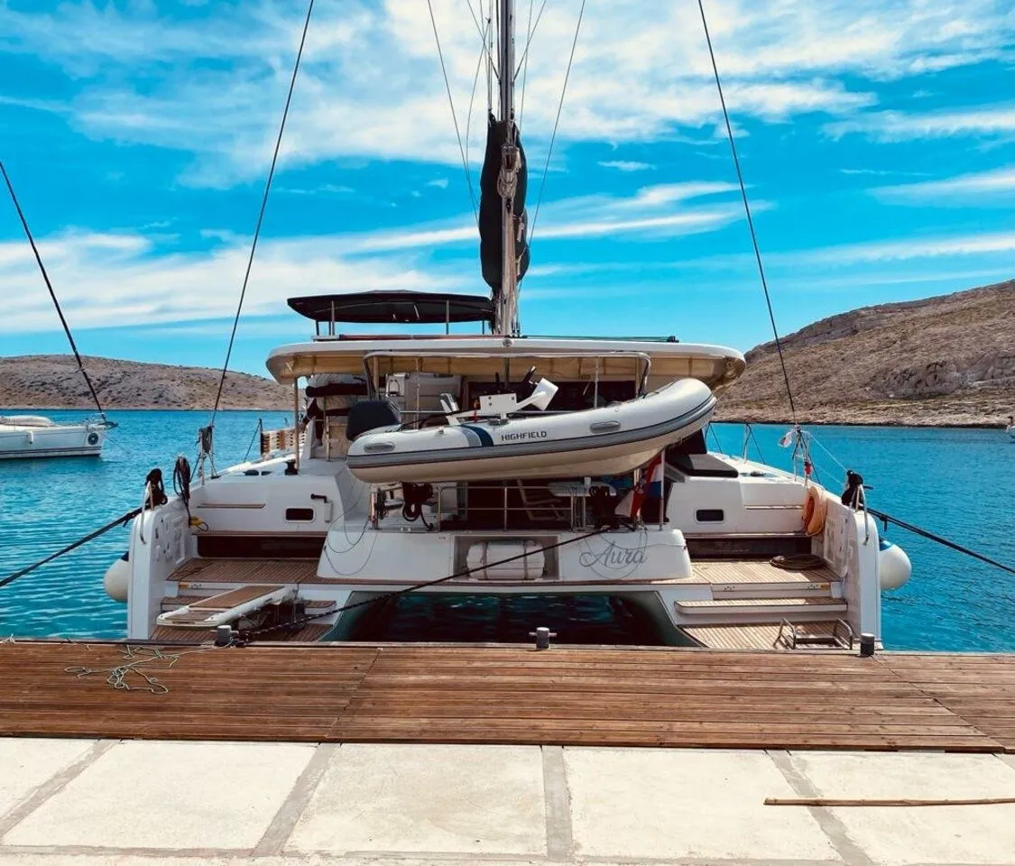Boat - Rent a 12.8m Catamaran Lagoon 42 in Split