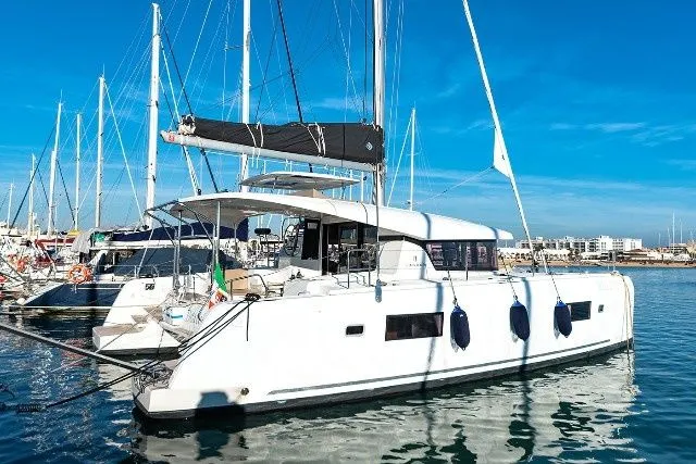 12.8m Marsala Lagoon 42 Hire