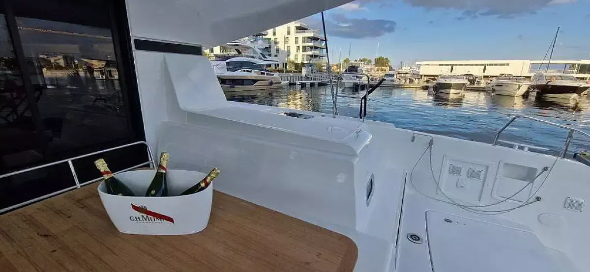 Explore Benalmádena on a 12.94m Lagoon 42 Catamaran Rental
