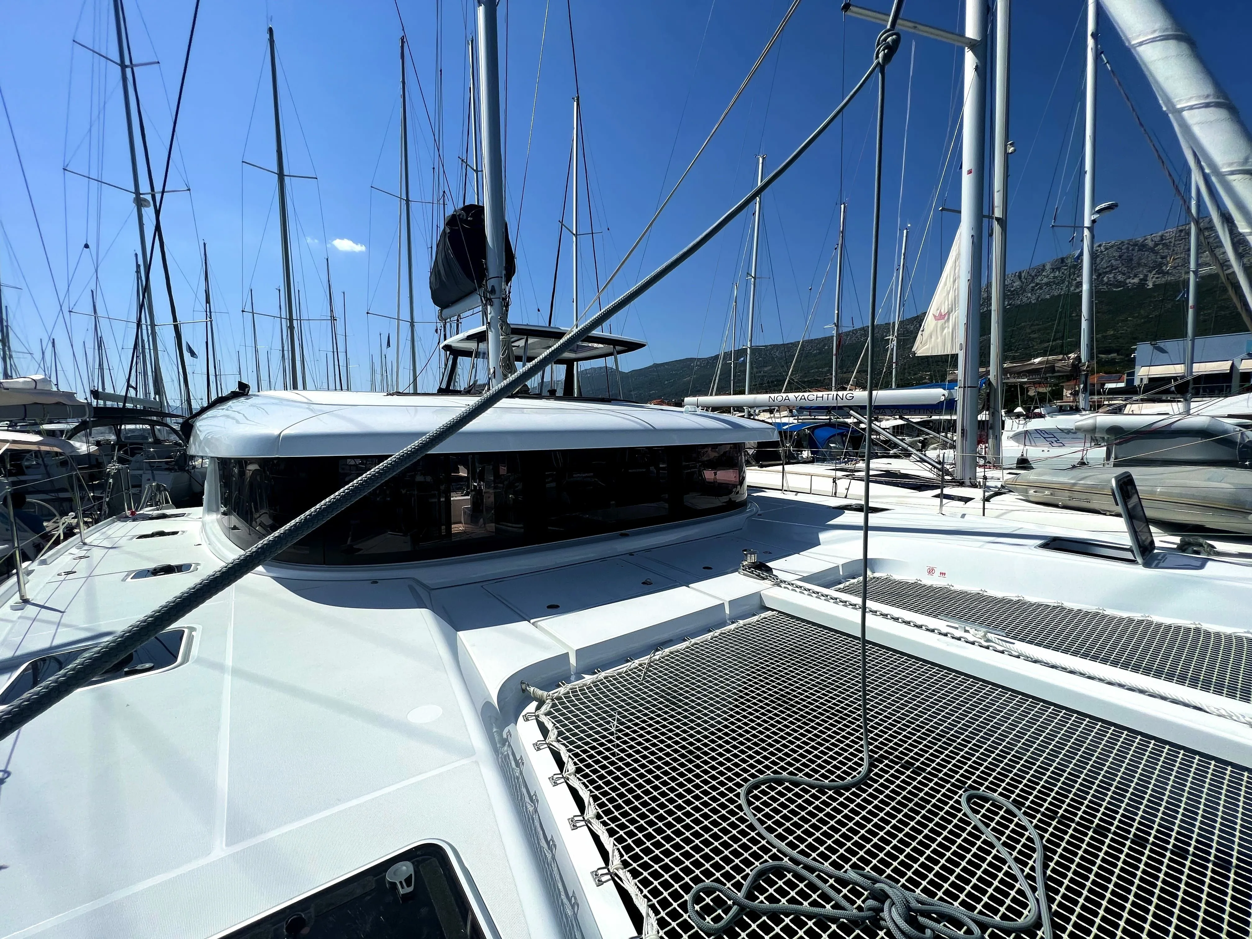 12.8m Kastela Catamaran Lagoon 42 Hire